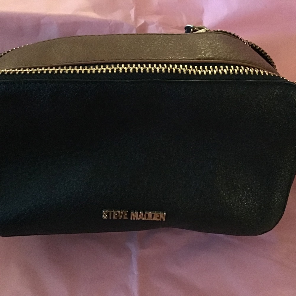 Steve Madden Two Toned Zippered Compartments Travel, pouch, makeup bag